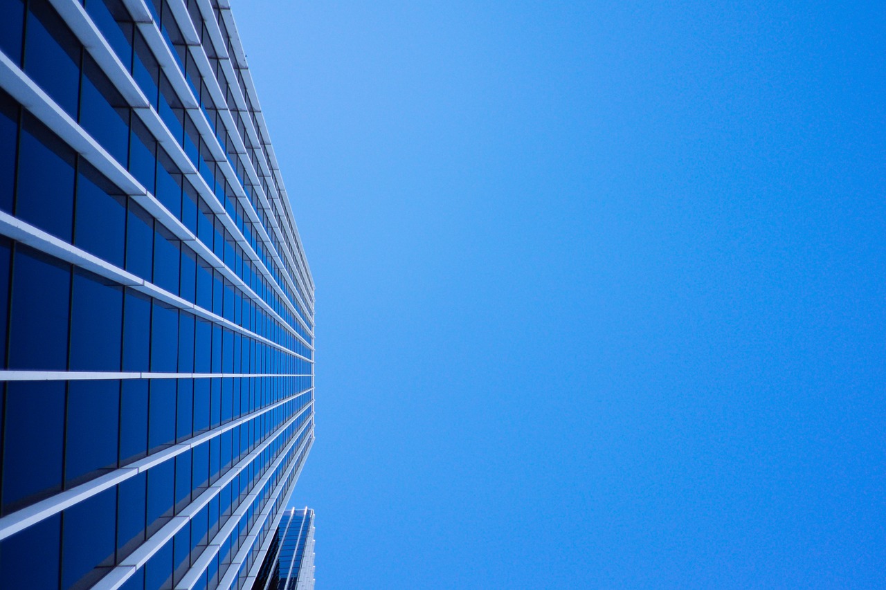 skyscraper-1082269_1280.jpg